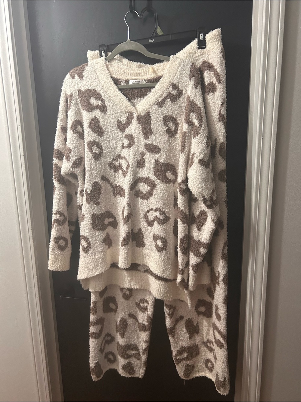 Cozy Cream and Brown Leopard Women's Pajama Set - Soft V-Neck Lounge Set